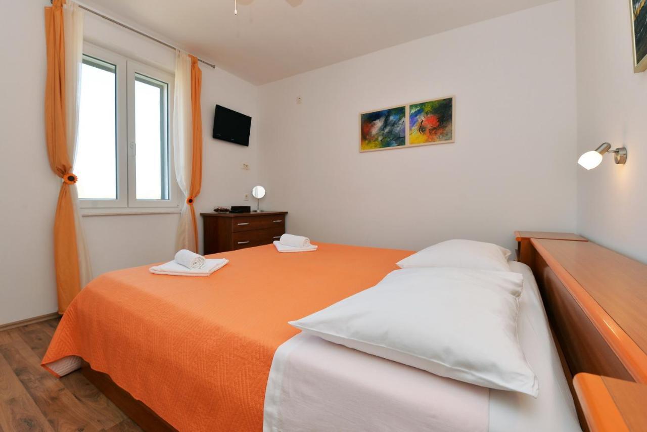 Beach Apartment Vami With Sea View มูร์แตร์ ภายนอก รูปภาพ